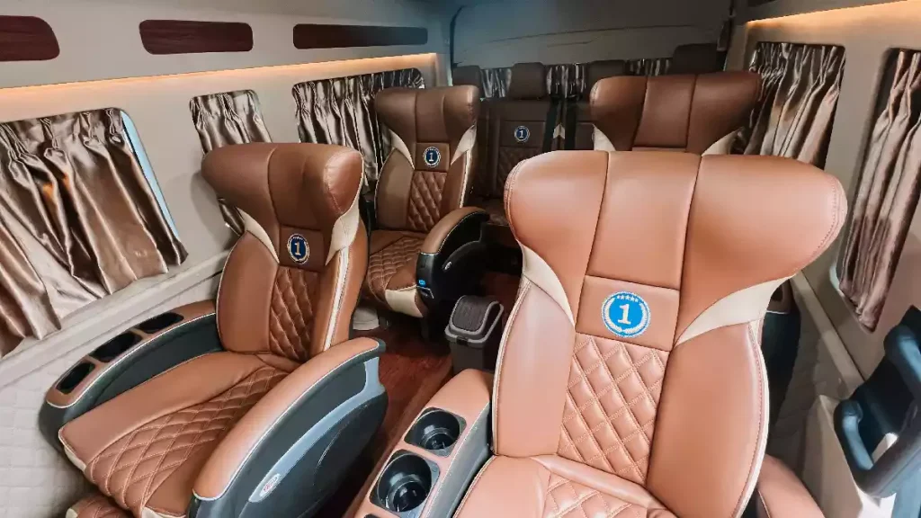 Toyota Hiace豪華版機長座椅車廂